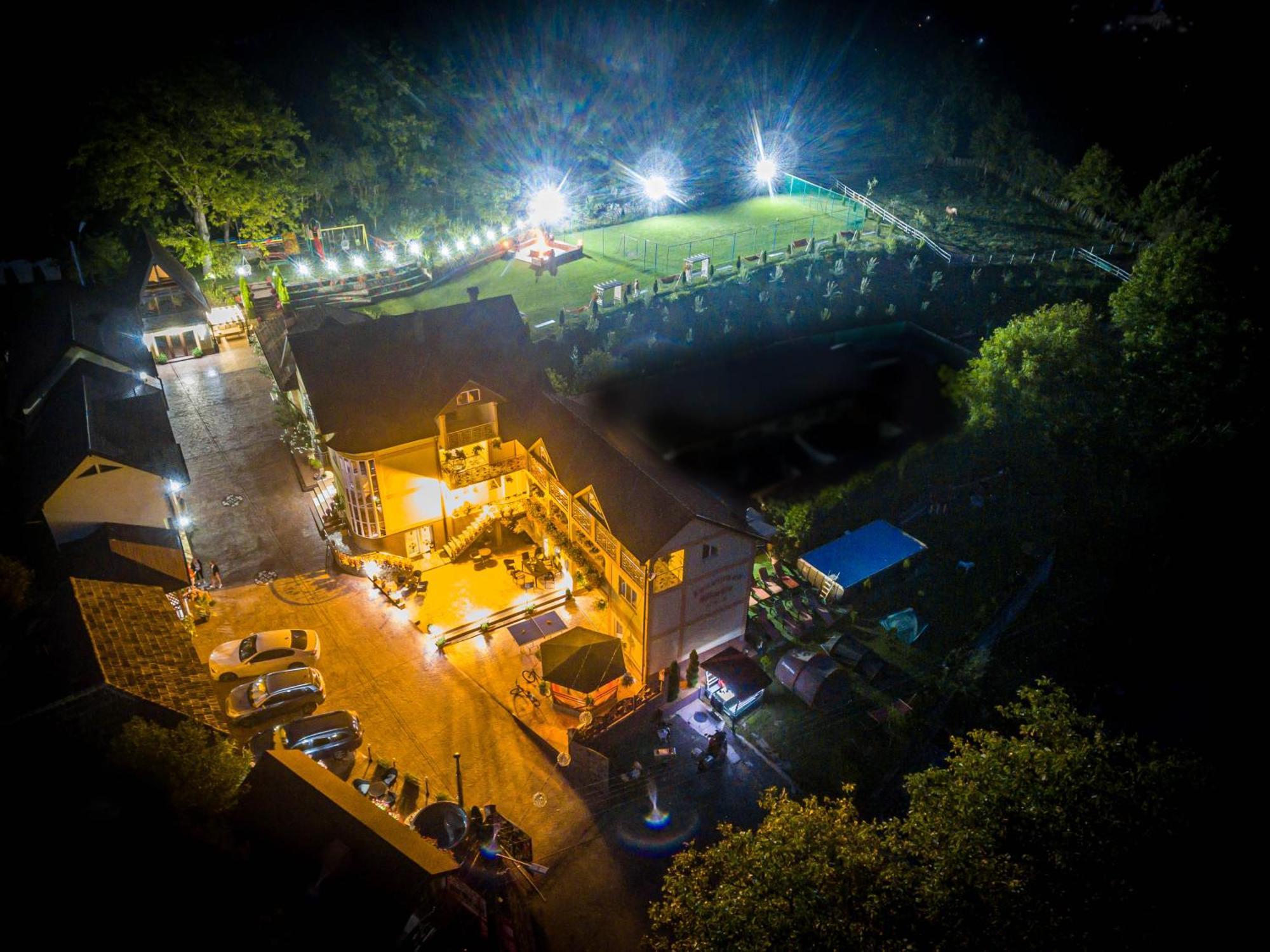 Pensiunea Mihaela-Transalpina Novaci-Străini Exterior foto